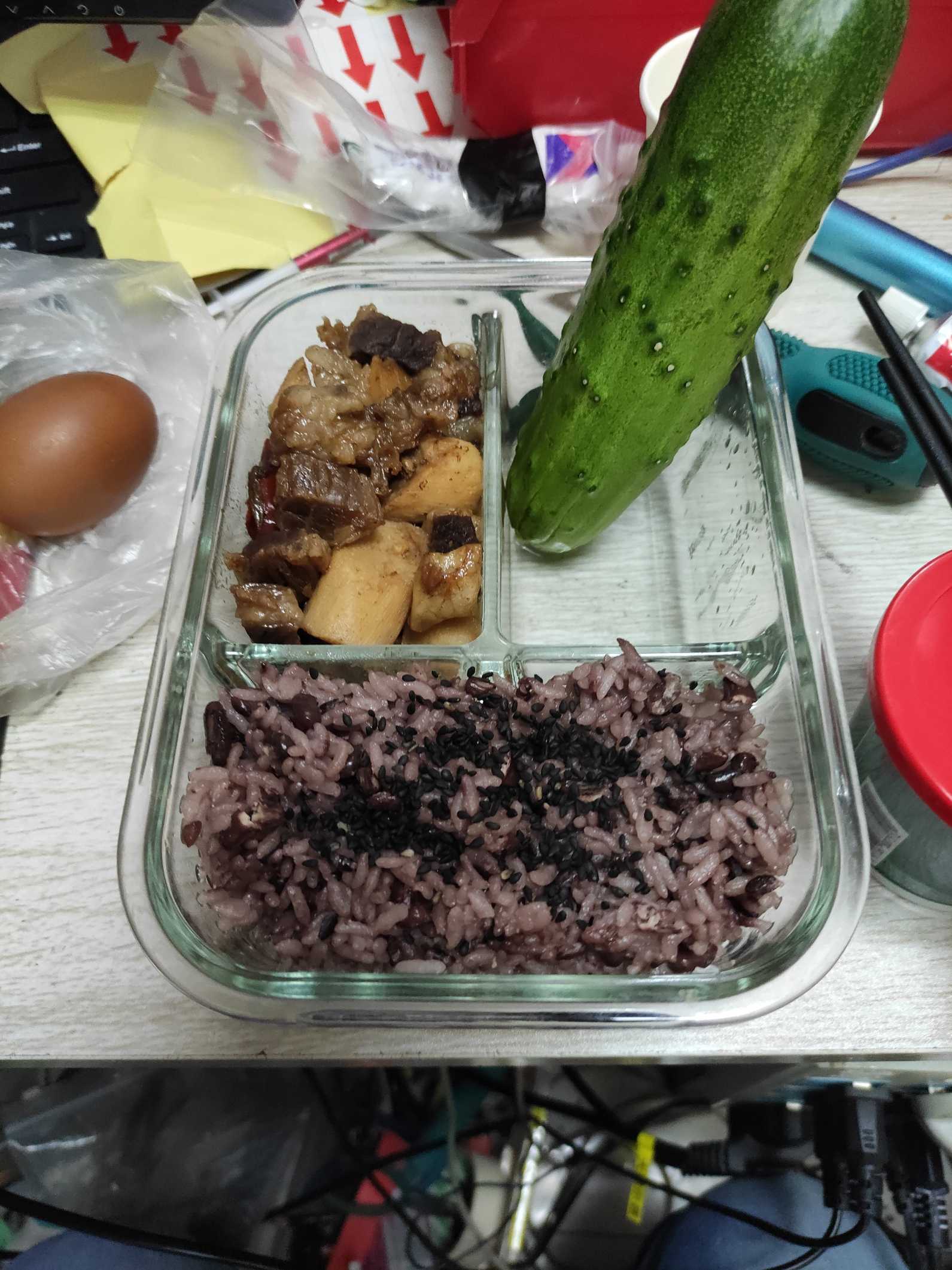 牛肉，山药，黄瓜，鸡蛋&#128513;